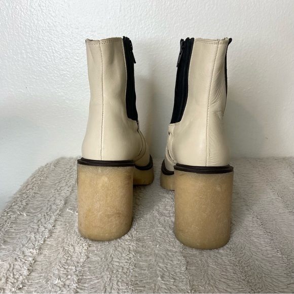 Free People Women’s 6 (36) Hames Chelsea Boots White Leather Chunky Heel - Picture 4 of 15